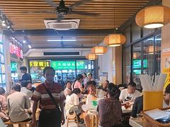 -郑记•不夜城烧烤•龙虾•虾蟹(黄鹤楼店)