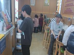 -叶伟胡辣壳面(两路口店)