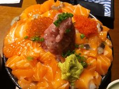 三文鱼火山丼-魔丼屋(日月光店)