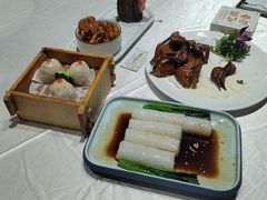 红烧乳鸽-光明招待所(邦凯科技园店)