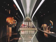 -上海虹桥中心爱琴海亚朵S酒店