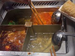 -海底捞火锅(让胡路万达店)