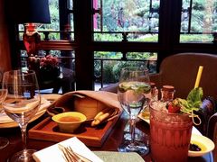 靠窗位-杭州西子湖四季酒店·金沙厅