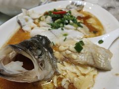 -渔意楼·驰名沙田乳鸽(五羊旗舰店)