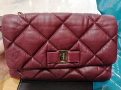 -爱革·奢品·鞋包·衣物·家居(金桥国际商业广场店)