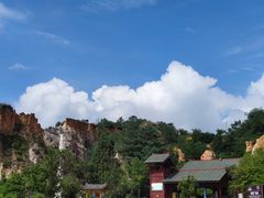 -彩色沙林风景区