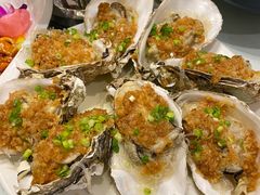 蒜蓉粉丝蒸大生蚝-香融府·烤鸭·家常菜(马家堡路店)
