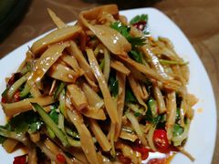 香辣脆笋-大眼锅贴水饺(河东店)