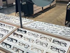 -AOJO眼镜(北京朝阳大悦城店)