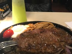 -半秋山西餐厅(襄阳万达店)