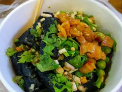 -泸州酸菜豆花火锅川师店