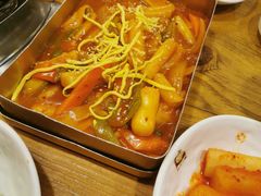 炒年糕-喇喇排骨火锅·传统韩式脊骨汤(望京西园总店)