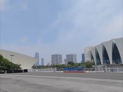 -东方体育中心(地铁站)