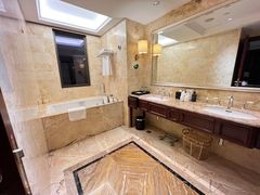 -深圳中海凯骊酒店