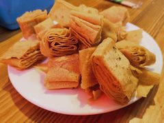 炸咯吱盒-六爷门框百年卤煮
