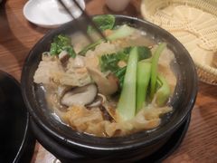 -溢香苑瓦罐(前进路店)