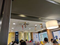 大堂-麦当劳(新世纪环球中心店)