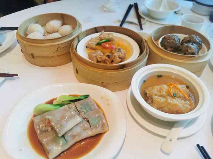 金悦轩海鲜酒家(南宁店)-"金悦轩号称南宁第一早茶,加收15%服务费.