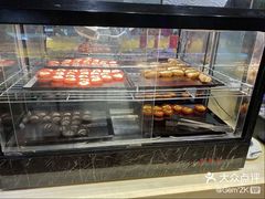 小蛋糕-阪尚皇·原切牛排·烤肉火锅自助(北京路店)