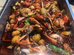 -休记光头香辣蟹干锅店(衣冠庙店)