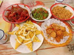 -冶建镜子·老南昌大排档·江西虾王(总店)