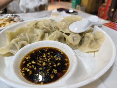 -哈尔滨烧烤·山河村铁锅炖(交大店)