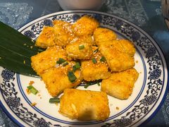 -蜗牛小馆醉乡民谣云南菜(惠新西里店)