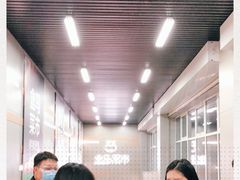 -盒马鲜生(红莲店)