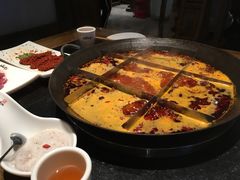 -纸盐河码头火锅(十八梯店)