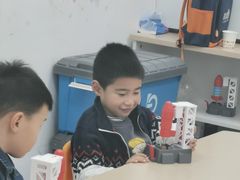 -斯坦星球青少儿编程机器人科学乐高思维专注力科创竞赛规划(武汉凯德西城学习中心)