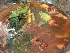 -芳村榕树头叹佬鸡煲(体育西店)