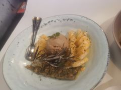 -The Boiling Crab宝灵蟹手抓海鲜(中国首店)