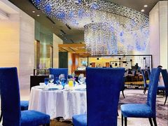 -AZUR聚(香格里拉饭店)