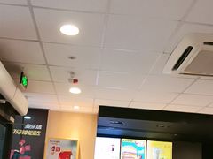 -麦当劳(荥阳店)