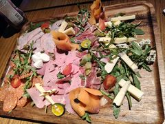 -MARU玛露音乐餐厅(大学路店)