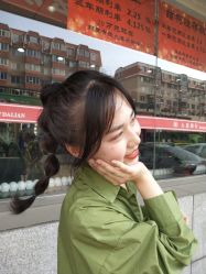 -Hello Lady发型设计