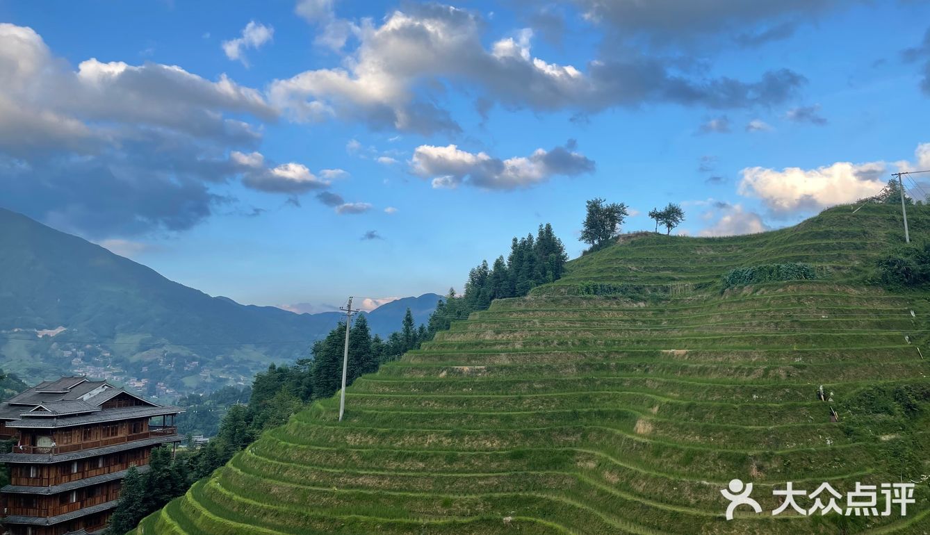 饮住香浓噶咖啡，食下地道噶桂林米粉真系爽爆