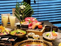 -铭牛烧肉·和牛海鲜自助(高新月牙湖店)