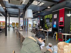 大堂-麦当劳(深圳北站高铁店)