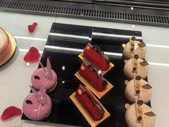 -Salon de The de Joel Robuchon(外滩18号店)
