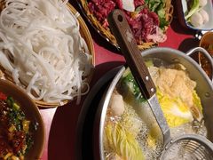 -潮汕·草根牛肉档(上海荟聚城市集市店)