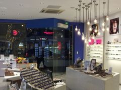 -茂昌眼镜(南京西路店)