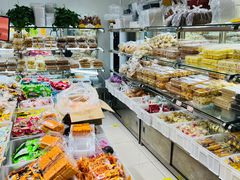面包甜点陈列柜-幸福蛋糕坊(金顶街店)