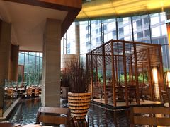 -松山湖凯悦酒店·Café自助餐厅·周末火舞秀表演
