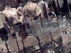 -王府井百货(中州中路店)