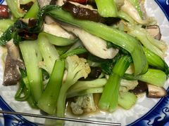 -新哥小串·臭米线(风尚米兰店)