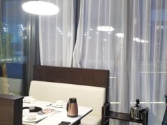 卡座-煲王粤菜餐厅(中侨中心店)