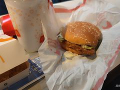 -麦当劳(丽江玉河广场店)