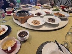 -湖影中餐厅·南京金茂威斯汀大酒店
