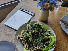 鸡肉生菜芝麻色拉-BOR Eatery(安福路店)